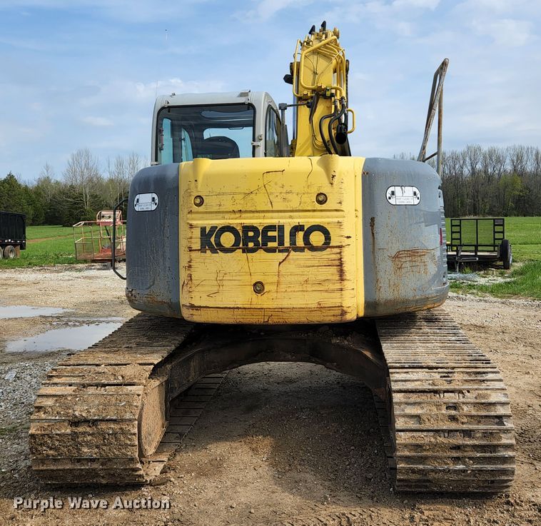 image for item KE9739 2005 Kobelco SK135SRLC-1E  excavator