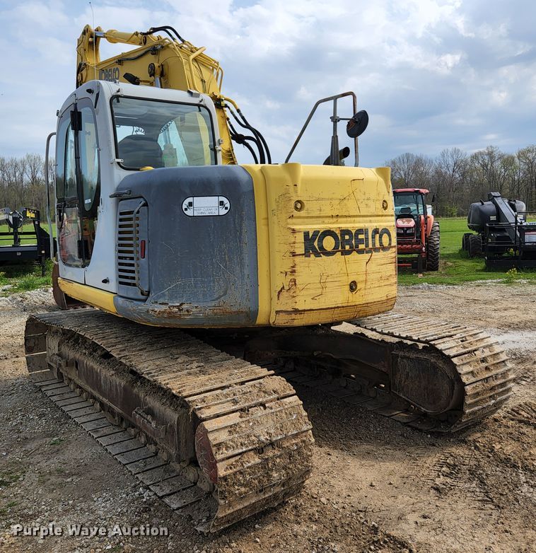 image for item KE9739 2005 Kobelco SK135SRLC-1E  excavator