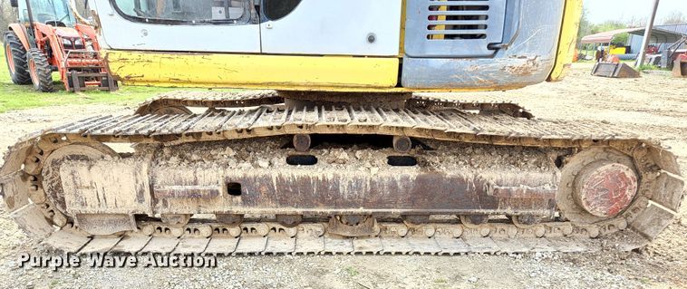 image for item KE9739 2005 Kobelco SK135SRLC-1E  excavator