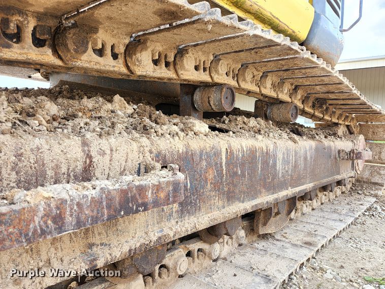 image for item KE9739 2005 Kobelco SK135SRLC-1E  excavator