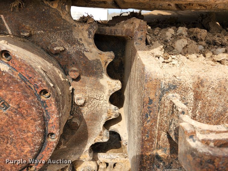 image for item KE9739 2005 Kobelco SK135SRLC-1E  excavator