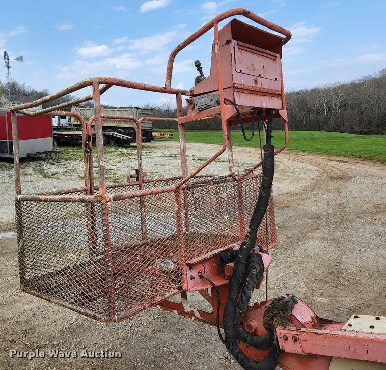 image for item KE9741 1998 JLG 40H  boom lift