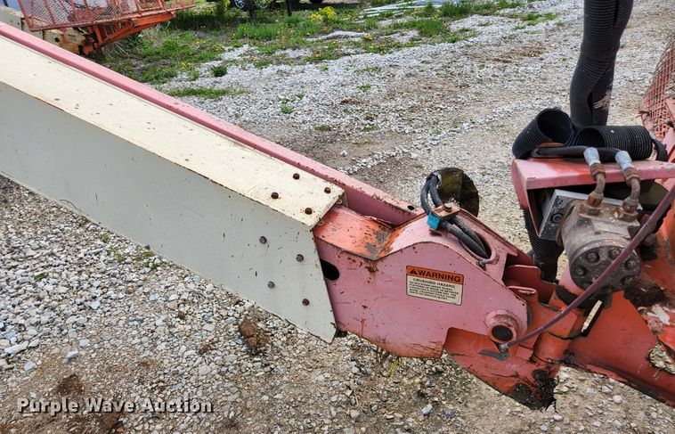 image for item KE9741 1998 JLG 40H  boom lift