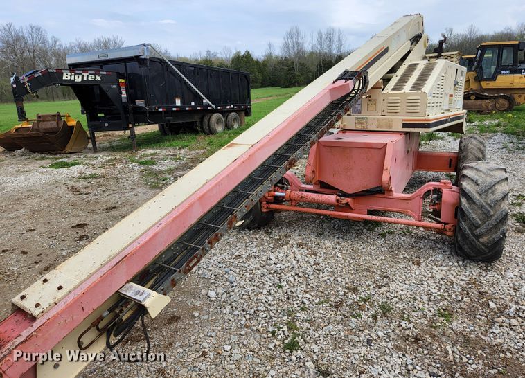 image for item KE9741 1998 JLG 40H  boom lift