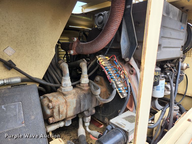 image for item KE9741 1998 JLG 40H  boom lift