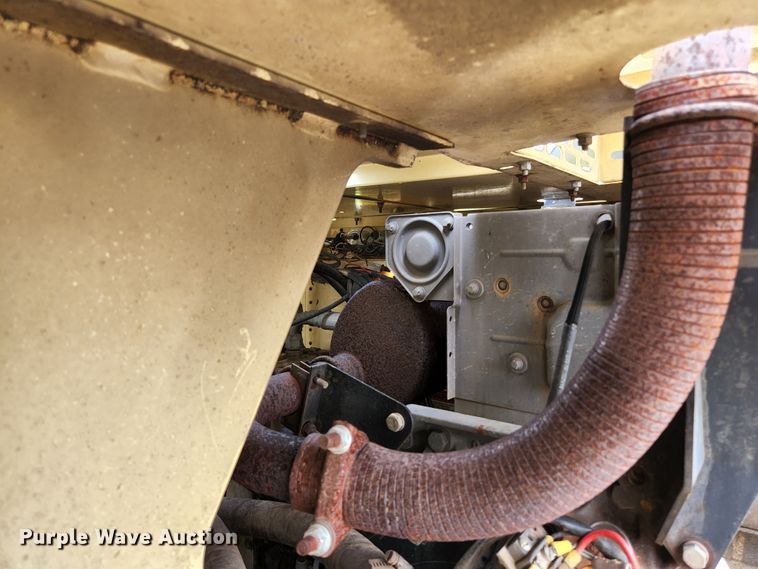 image for item KE9741 1998 JLG 40H  boom lift