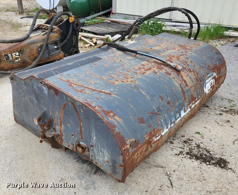 image for item KE9745 2003 FCC 72"W skid steer broom