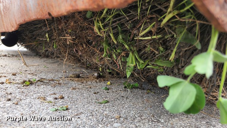 image for item KE9745 2003 FCC 72"W skid steer broom