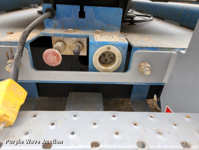 image for item KE9746 2014 Genie GS-3246  scissor lift