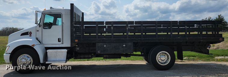 image for item KE9780 2017 Kenworth T370  flatbed truck