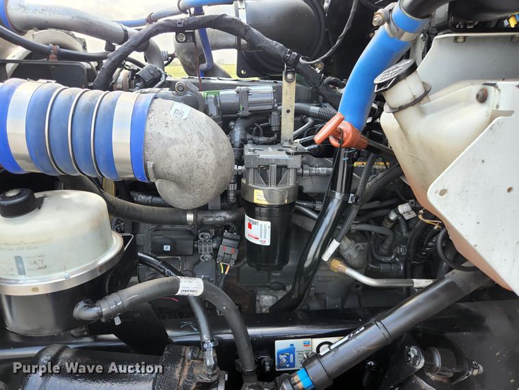 image for item KE9780 2017 Kenworth T370  flatbed truck