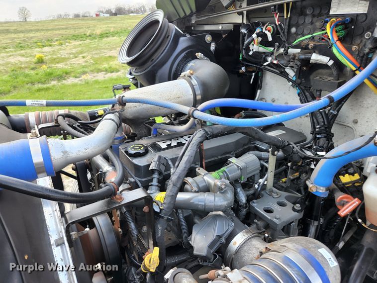 image for item KE9780 2017 Kenworth T370  flatbed truck