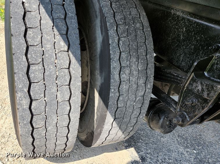 image for item KE9780 2017 Kenworth T370  flatbed truck