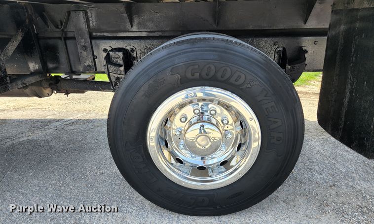 image for item KE9780 2017 Kenworth T370  flatbed truck