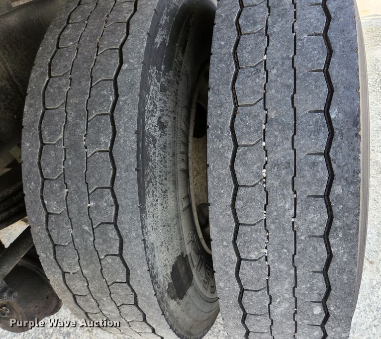 image for item KE9780 2017 Kenworth T370  flatbed truck