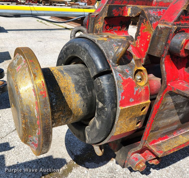 image for item KE9788 Delmag D12-32  pile hammer