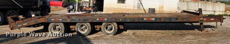 image for item KE9789 1998 Towmaster T-50  equipment trailer