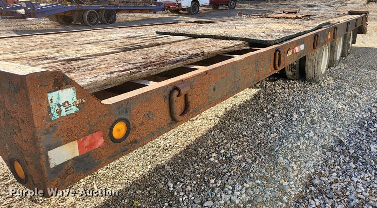 image for item KE9789 1998 Towmaster T-50  equipment trailer