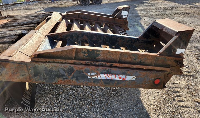 image for item KE9789 1998 Towmaster T-50  equipment trailer