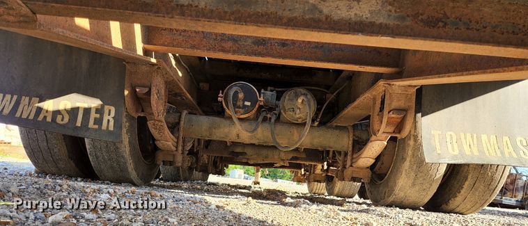 image for item KE9789 1998 Towmaster T-50  equipment trailer