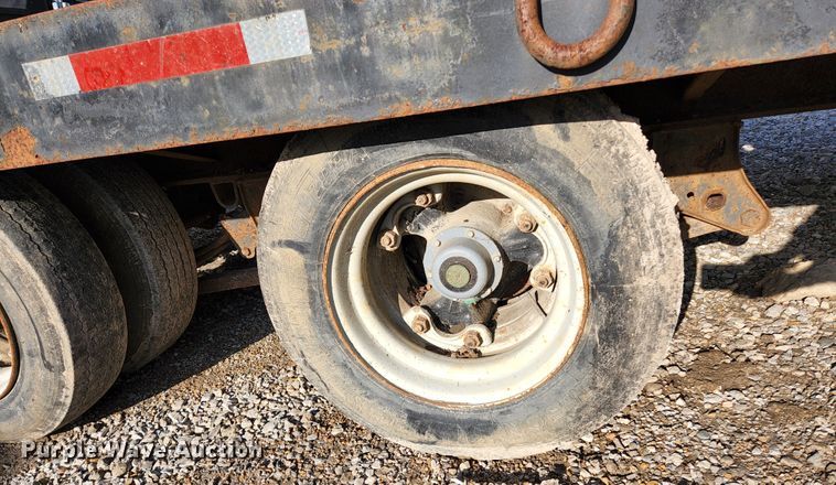 image for item KE9789 1998 Towmaster T-50  equipment trailer