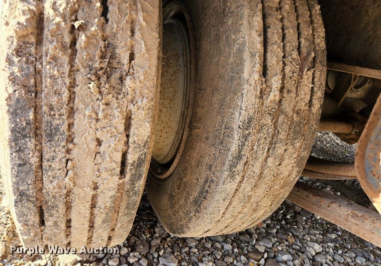 image for item KE9789 1998 Towmaster T-50  equipment trailer