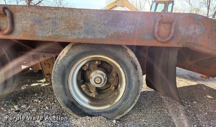 image for item KE9789 1998 Towmaster T-50  equipment trailer