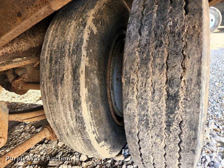 image for item KE9789 1998 Towmaster T-50  equipment trailer