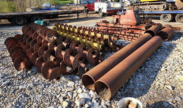 image for item KE9790 Ditch Witch 210 Earth Auger