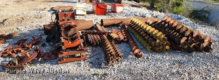 image for item KE9790 Ditch Witch 210 Earth Auger