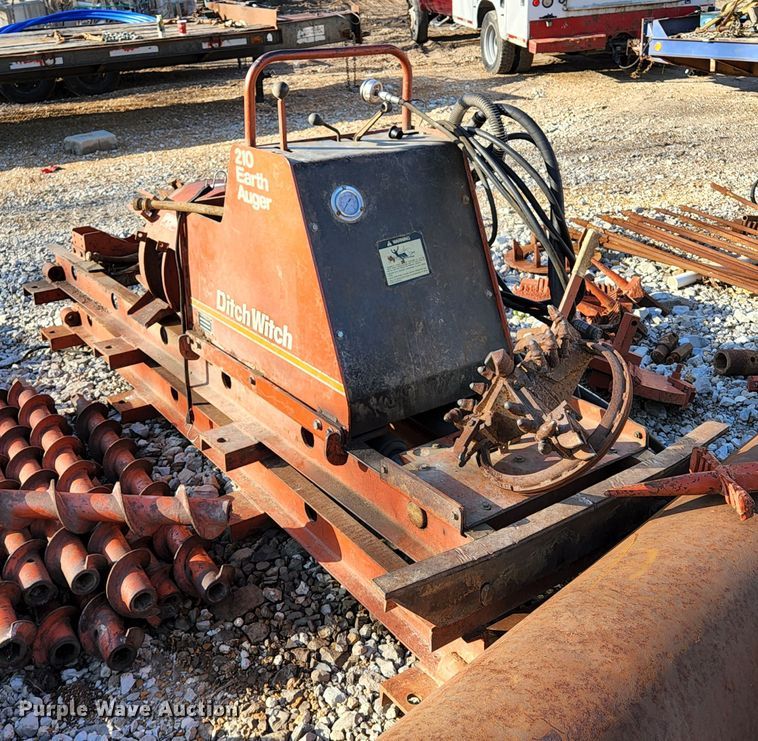 image for item KE9790 Ditch Witch 210 Earth Auger