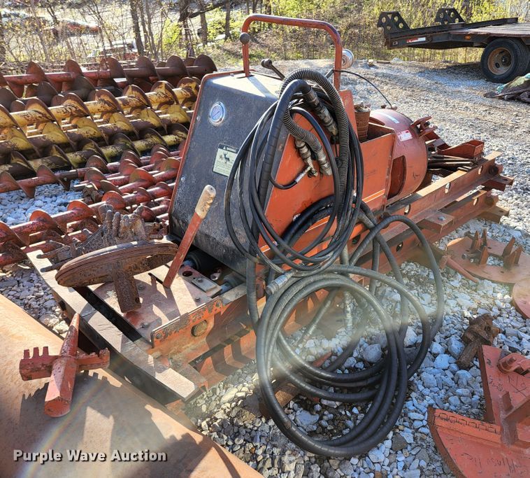 image for item KE9790 Ditch Witch 210 Earth Auger