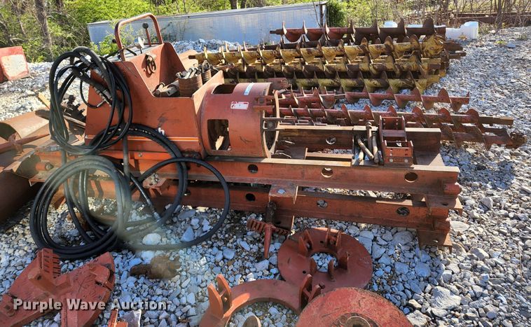 image for item KE9790 Ditch Witch 210 Earth Auger