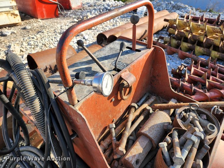 image for item KE9790 Ditch Witch 210 Earth Auger