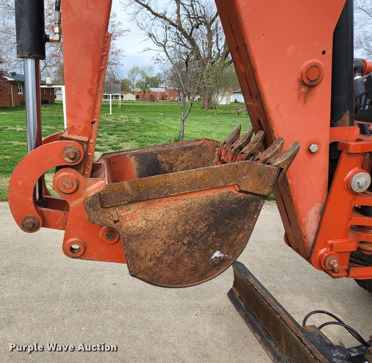image for item KE9792 2013 Ditch Witch RT80  trencher