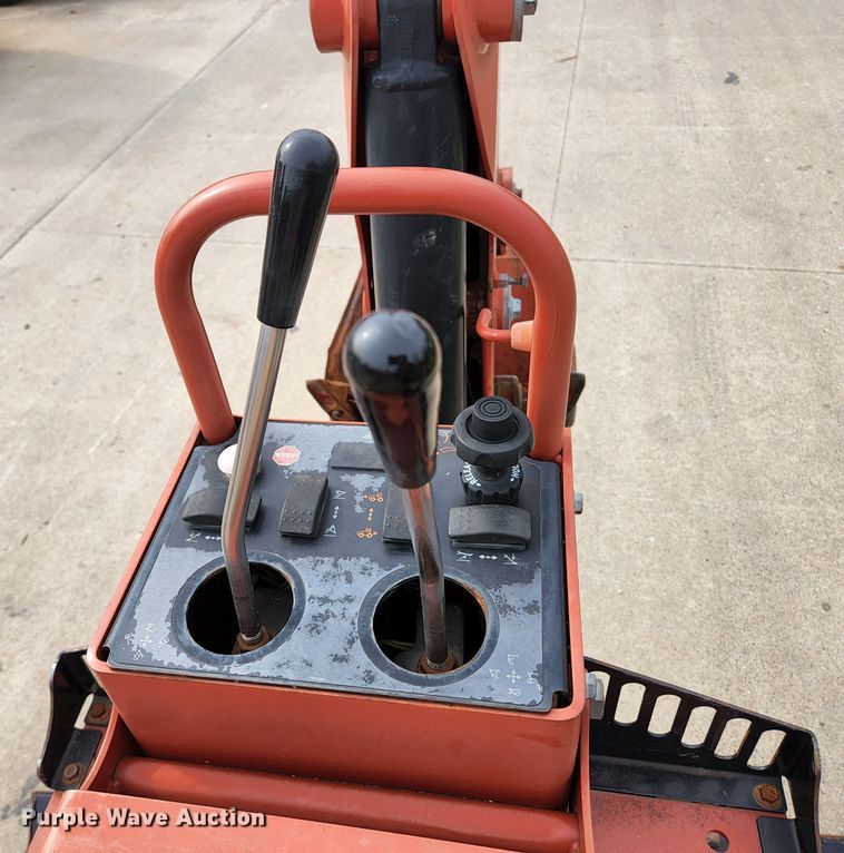 image for item KE9792 2013 Ditch Witch RT80  trencher