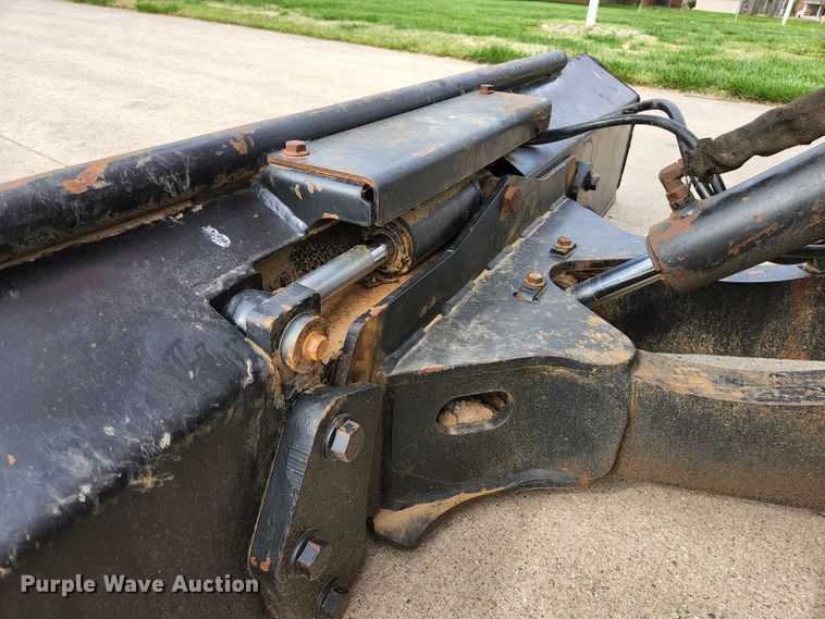 image for item KE9792 2013 Ditch Witch RT80  trencher