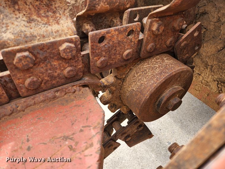 image for item KE9792 2013 Ditch Witch RT80  trencher