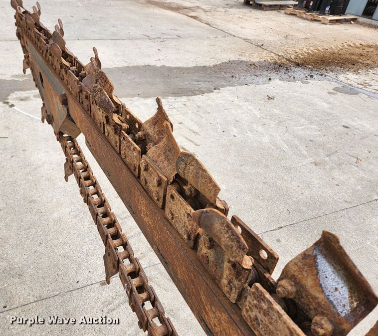 image for item KE9792 2013 Ditch Witch RT80  trencher