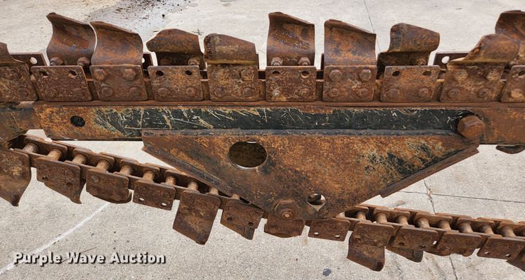 image for item KE9792 2013 Ditch Witch RT80  trencher