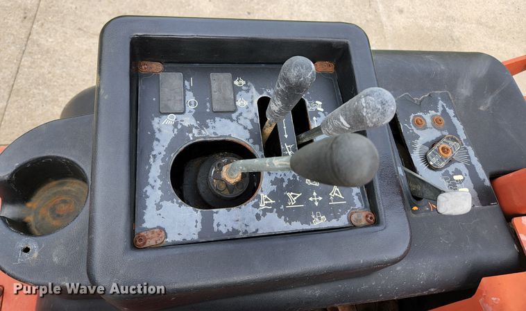 image for item KE9792 2013 Ditch Witch RT80  trencher