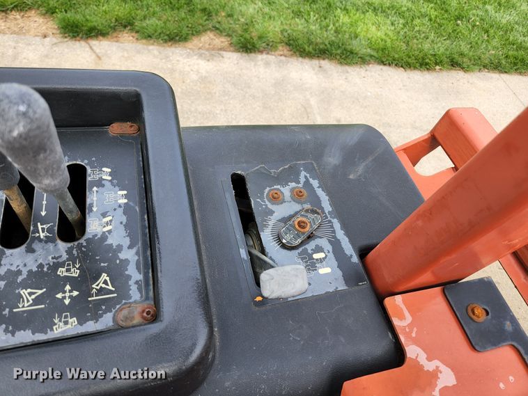 image for item KE9792 2013 Ditch Witch RT80  trencher