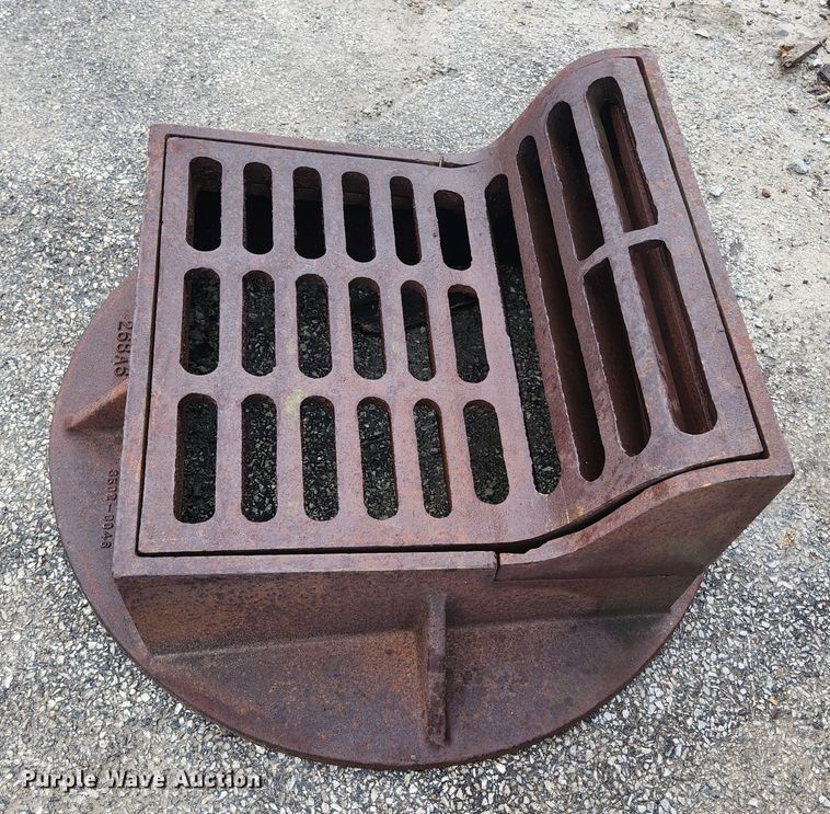 image for item KE9840 (6) Neenah Foundry curb inlet sewer gates