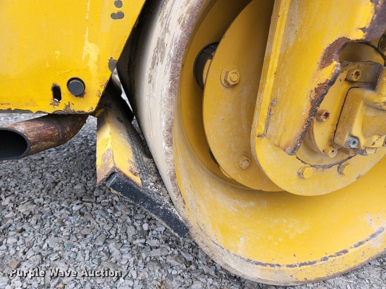 image for item KE9843 Bomag BW120AD  double drum vibratory roller