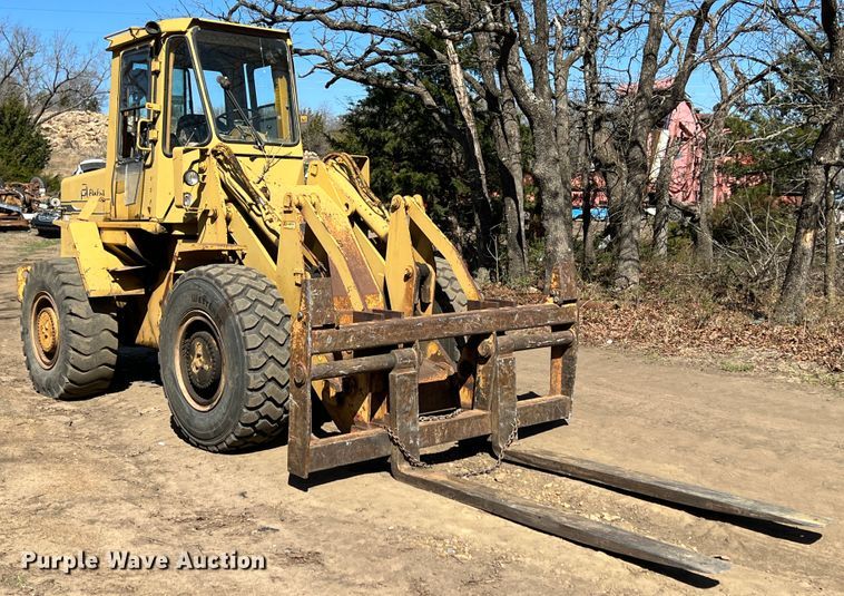 image for item KG9885 1982 Fiat-Allis FR12  wheel loader