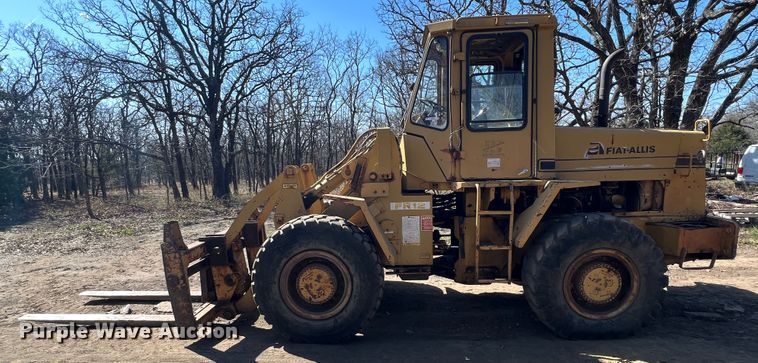 image for item KG9885 1982 Fiat-Allis FR12  wheel loader