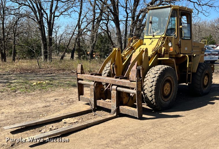 image for item KG9885 1982 Fiat-Allis FR12  wheel loader