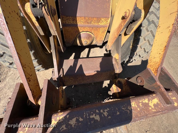 image for item KG9885 1982 Fiat-Allis FR12  wheel loader