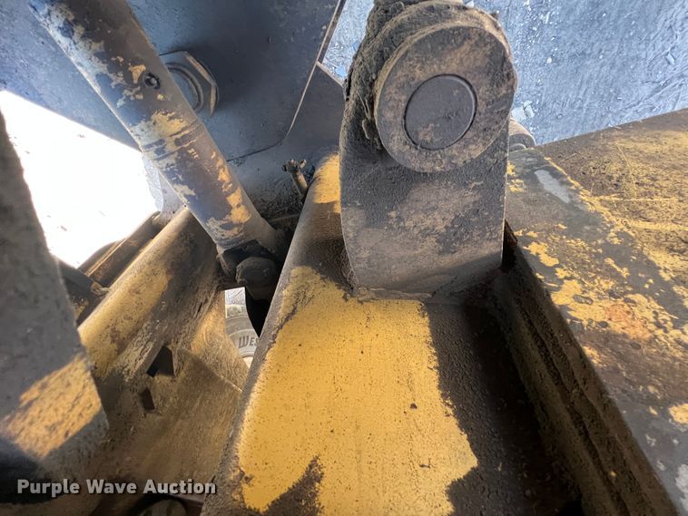 image for item KG9885 1982 Fiat-Allis FR12  wheel loader