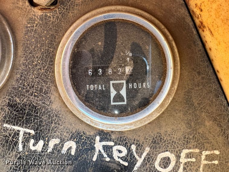 image for item KG9885 1982 Fiat-Allis FR12  wheel loader